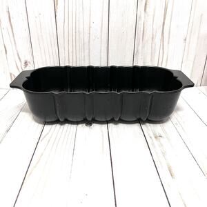 Nordic Ware Pro Black Cast Bundt Loaf Cake Pan Baking 9 cup Cast Aluminum